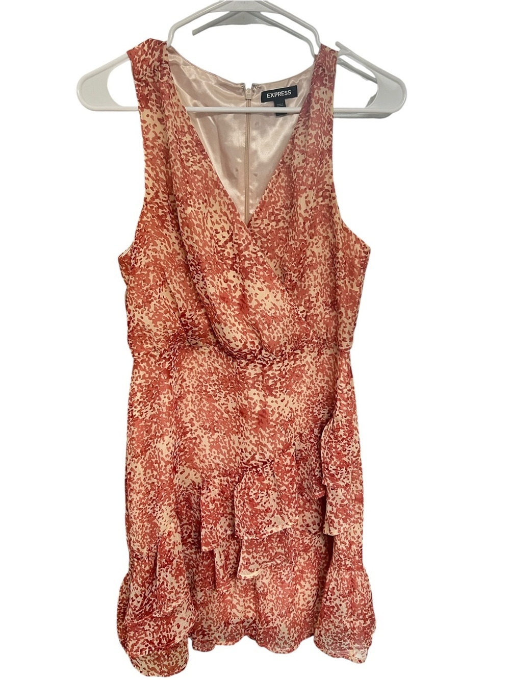Express Coral and Cream Printed V‑Neck Ruffle Mini Dress